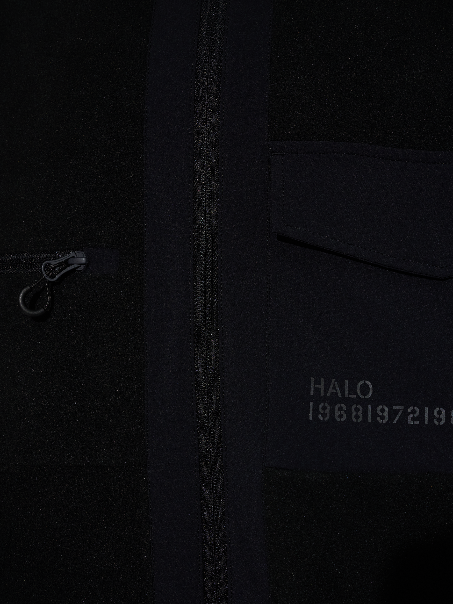 HALO PANELED FLEECE JACKET
