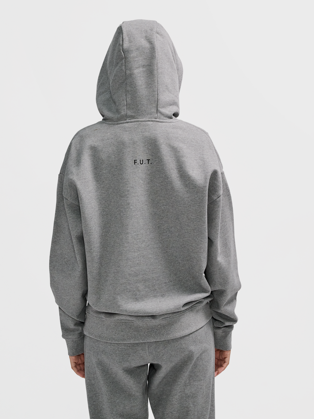 HALO ESSENTIAL HOODIE