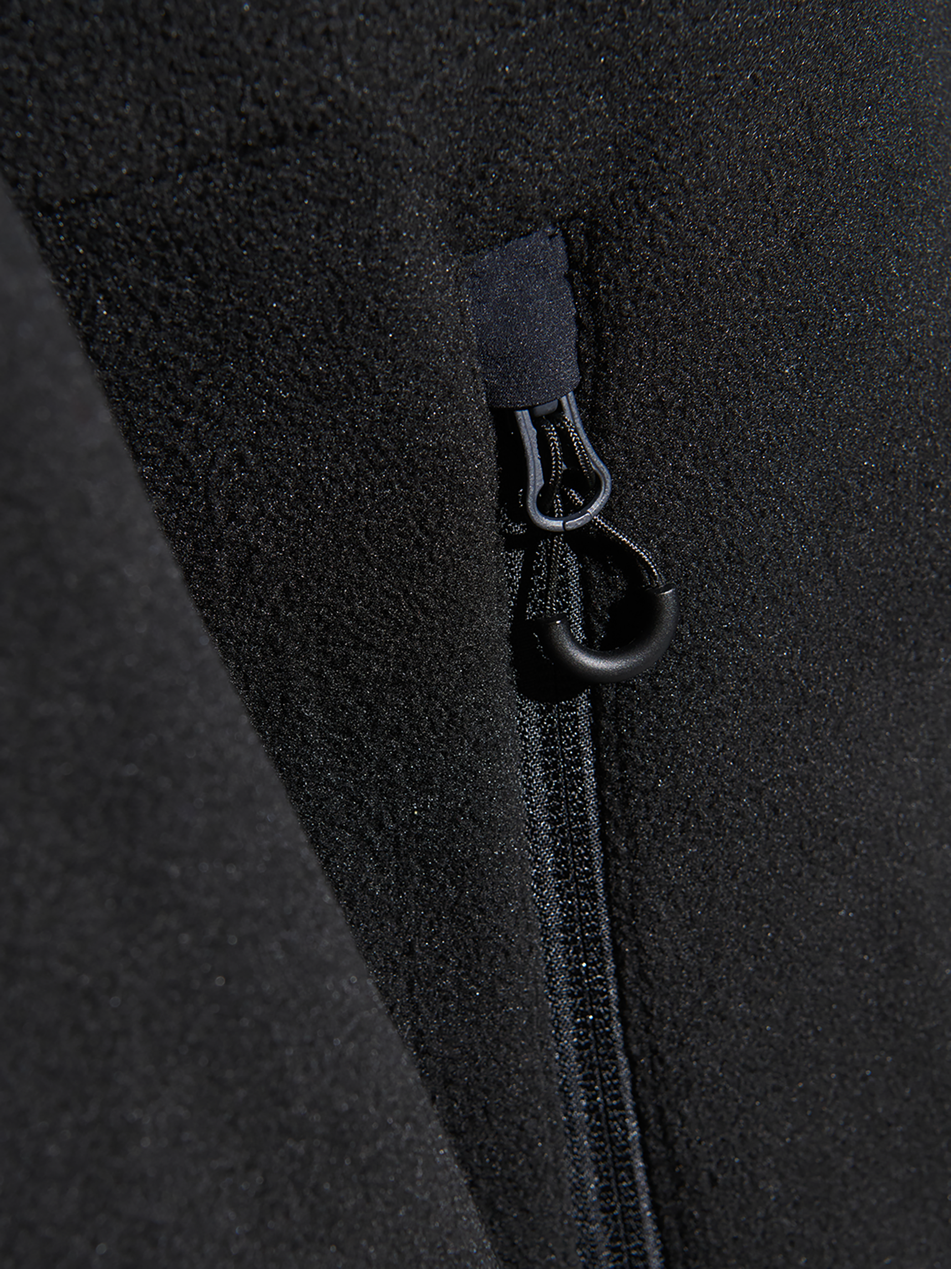 HALO PANELED FLEECE JACKET